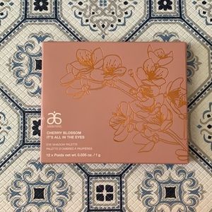 NWT** ARBONNE CHERRY BLOSSOM ITS ALL IN THE EYES